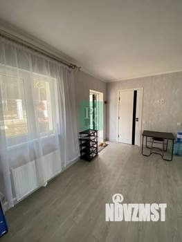 Дом 200м², 2-этажный, участок 5 сот.