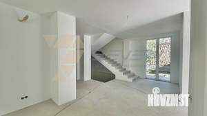 Дом 335м², 2-этажный, участок 5 сот.