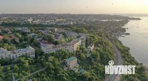 Дом 298м², 3-этажный, участок 5 сот.