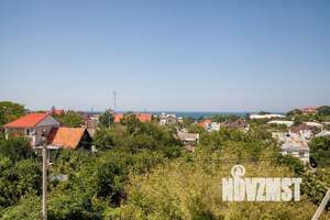 Дом 306м², 4-этажный, участок 2 сот.