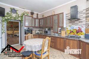 Дом 290м², 3-этажный, участок 5 сот.