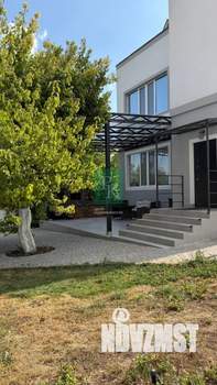 Коттедж 223м², 2-этажный, участок 6 сот.