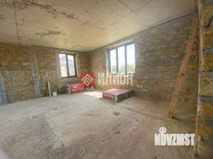 Дом 215м², 2-этажный, участок 8 сот.