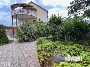 Дом 137м², 3-этажный, участок 4 сот.