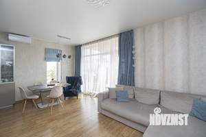 Дом 201м², 2-этажный, участок 3 сот.