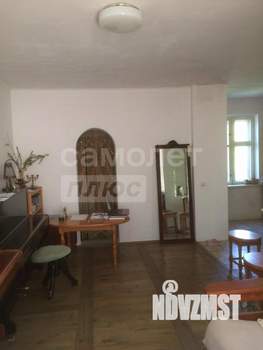 Дом 180м², 2-этажный, участок 9 сот.