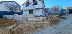 Дом 85м², 2-этажный, участок 4 сот.