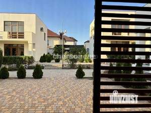 Коттедж 406м², 2-этажный, участок 7 сот.