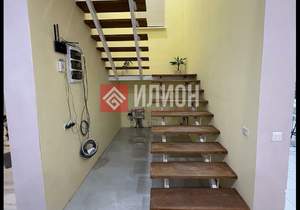 Дом 140м², 2-этажный, участок 4 сот.