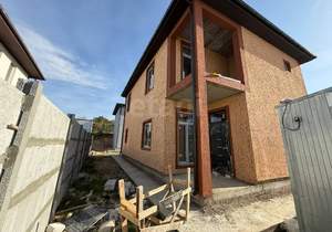 Дом 153м², 2-этажный, участок 4 сот.