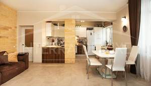 Дом 330м², 2-этажный, участок 8 сот.