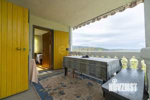 Дом 206м², 3-этажный, участок 9 сот.