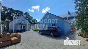 Дом 534м², 3-этажный, участок 10 сот.