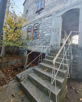 Дом 162м², 3-этажный, участок 4 сот.