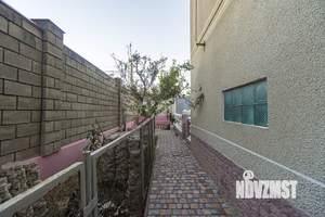 Дом 168м², 3-этажный, участок 3 сот.