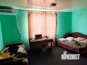 Дом 200м², 2-этажный, участок 1 сот.