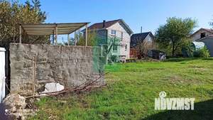 Дом 32м², 2-этажный, участок 4 сот.