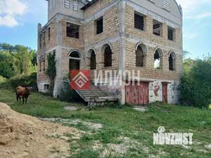 Дом 300м², 3-этажный, участок 12 сот.