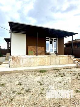 Дом 93м², 1-этажный, участок 4 сот.