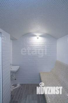 Дом 296м², 3-этажный, участок 9 сот.