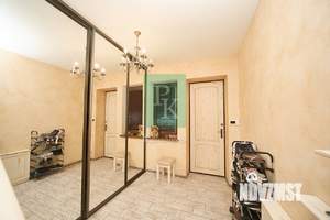 Дом 303м², 2-этажный, участок 3 сот.