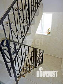 Дом 494м², 3-этажный, участок 4 сот.