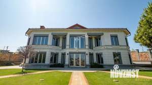 Дом 516м², 2-этажный, участок 17 сот.