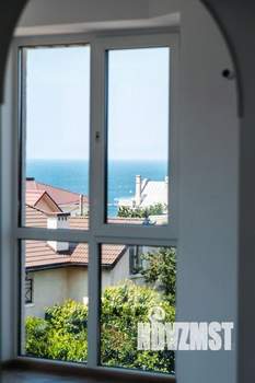 Дом 355м², 3-этажный, участок 6 сот.