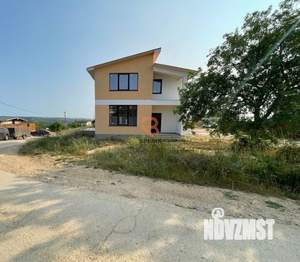 Дом 120м², 2-этажный, участок 4 сот.