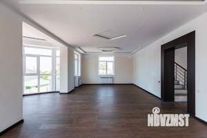 Дом 355м², 3-этажный, участок 6 сот.