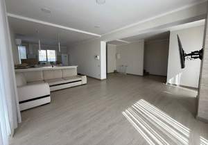 Дом 265м², 2-этажный, участок 5 сот.