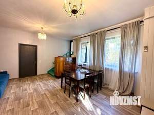 Дом 184м², 2-этажный, участок 13 сот.