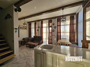 Дом 180м², 2-этажный, участок 4 сот.