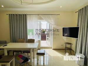 Дом 253м², 3-этажный, участок 5 сот.