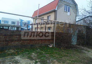 Дом 200м², 3-этажный, участок 8 сот.