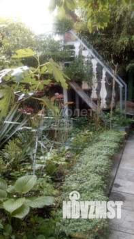 Дача 65м², 3-этажный, участок 0 сот.