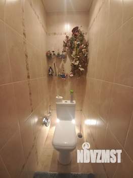 Дом 198м², 2-этажный, участок 6 сот.