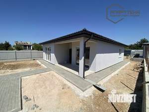 Дом 120м², 1-этажный, участок 4 сот.