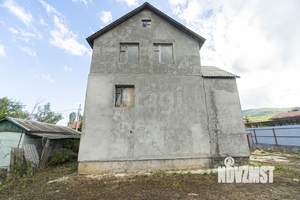 Дом 139м², 3-этажный, участок 6 сот.