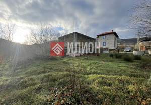 Дом 96м², 2-этажный, участок 6 сот.