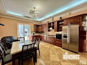 Дом 177м², 2-этажный, участок 3 сот.