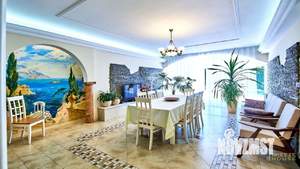 Дом 805м², 5-этажный, участок 20 сот.