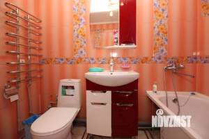 Дом 180м², 3-этажный, участок 7 сот.