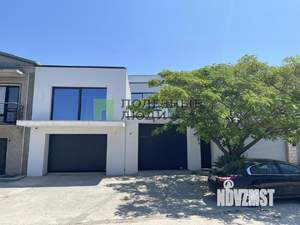 Коттедж 428м², 3-этажный, участок 4 сот.