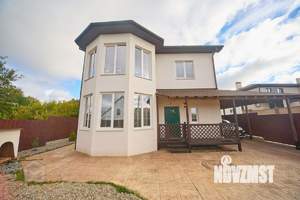 Дом 124м², 2-этажный, участок 6 сот.