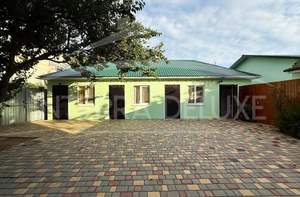 Дом 129м², 1-этажный, участок 4 сот.