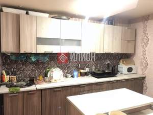 Дом 247м², 2-этажный, участок 4 сот.