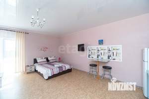 Дом 253м², 2-этажный, участок 12 сот.