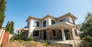 Дом 380м², 2-этажный, участок 8 сот.