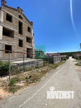 Дом 500м², 3-этажный, участок 5 сот.